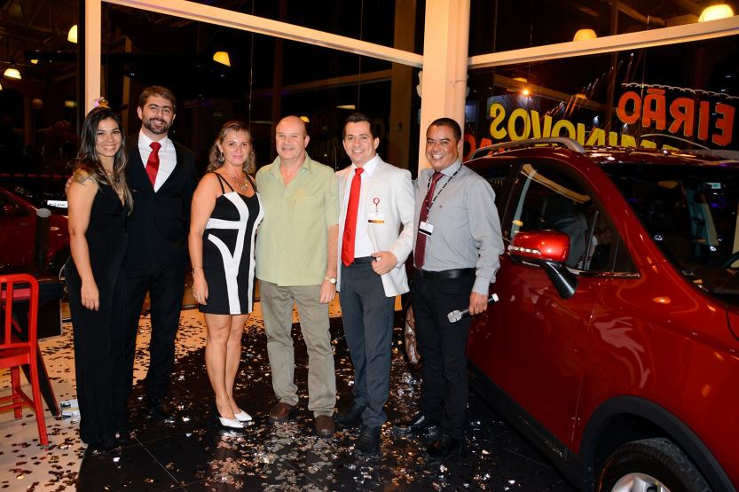 12873464_10208606318256262_2087889887_o (1)