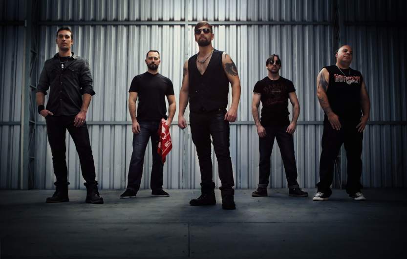 Hot Foxxy 2017_Beelyper-min (1)