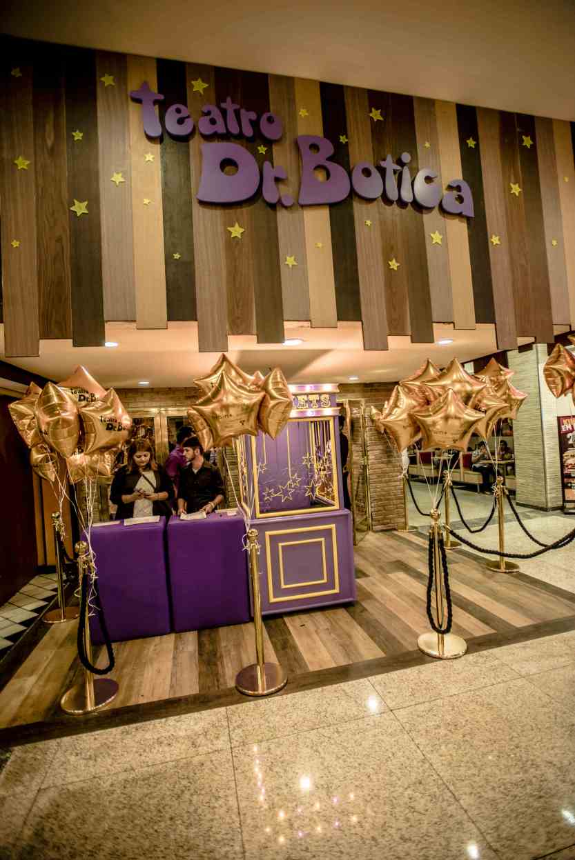 Foto fachada DRBOTICA_33.jpg