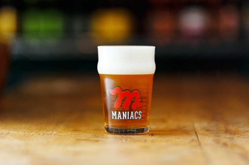 Maniacs (1).jpg