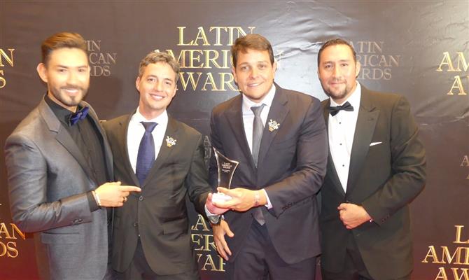 premio-latin-american-awards