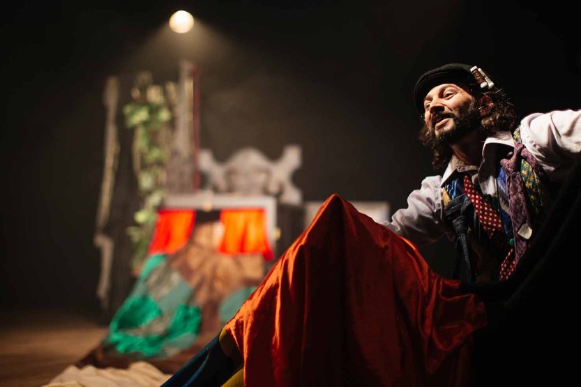 Tecidos que Contam_.jpg