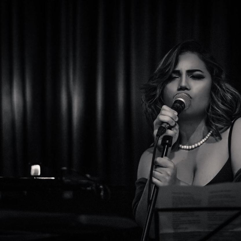 Full Jazz Slaviero Bar - Lucille Berce.jpg