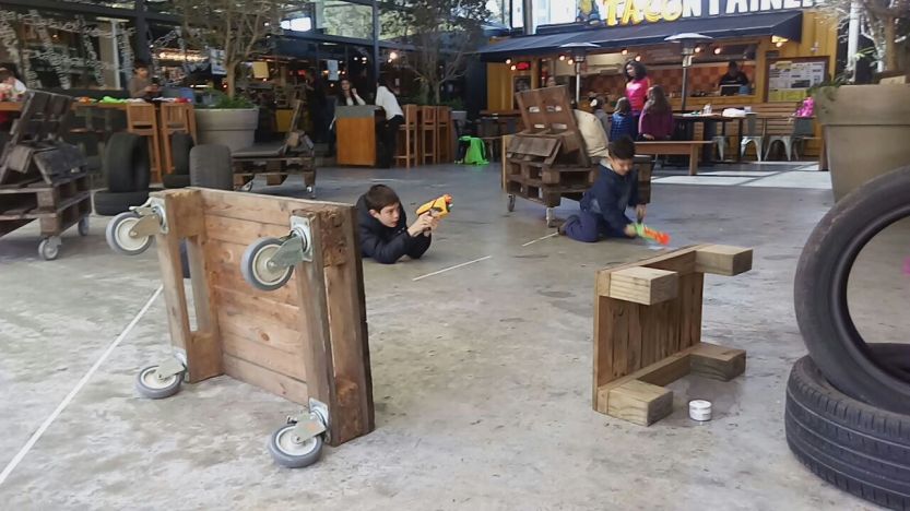 Happy Hour Kids - Arena Nerf