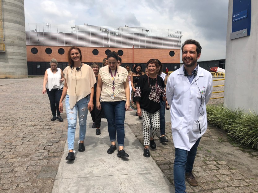 divirtasecuritiba.com