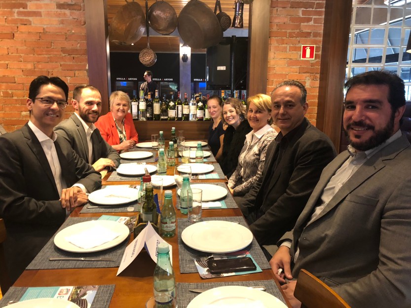 divirtasecuritiba.com