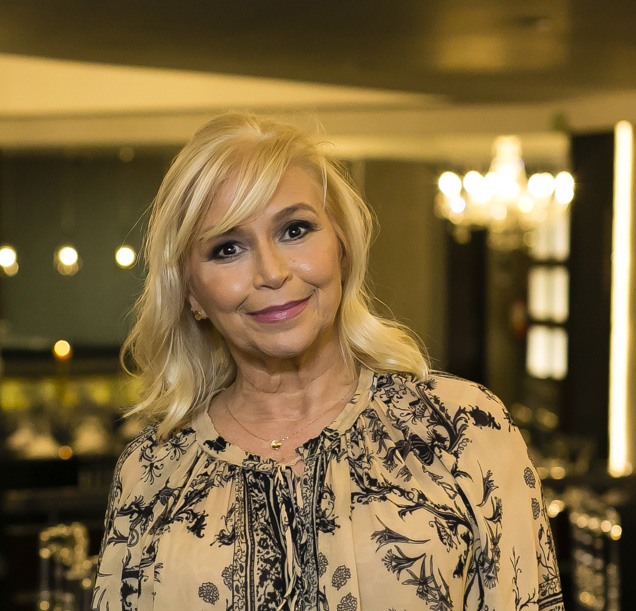 Maria Aparecida Oliveira_gerente de marketing