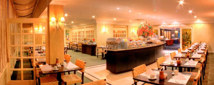 Restaurante_Brasserie_As_Quatro_Estações_-_Mabu_Curitiba_Business