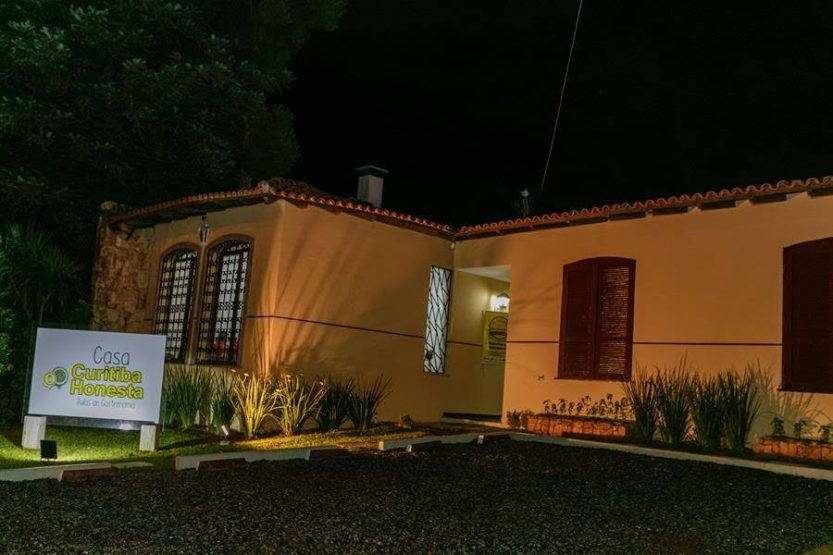casa-curitiba-honesta