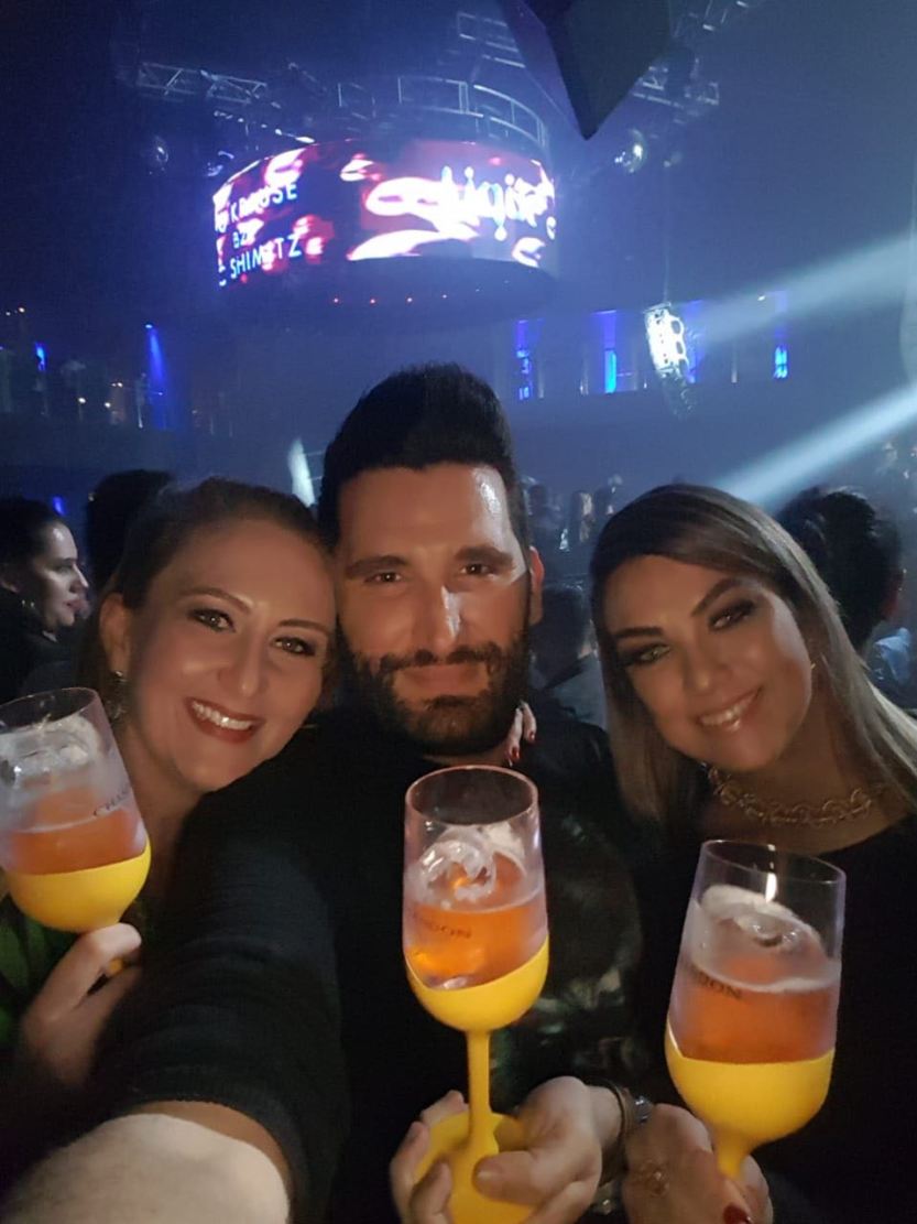 F1536D58-35F9-4633-853B-48234F17322B