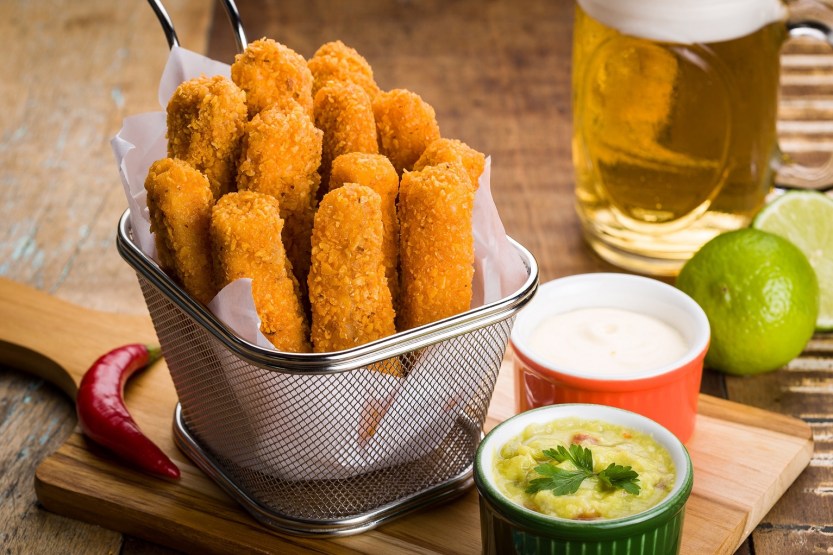 Isca_de_Tilápia_empanada_no_Doritos_web