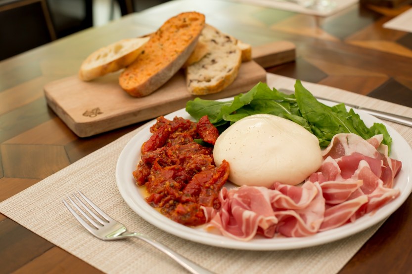 LensPhoto_Burrata00013