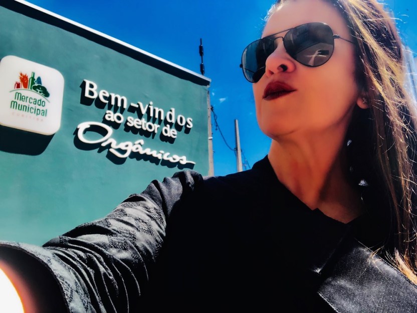 B546ACB6-8145-430F-BC2F-0AF78DBA8BA0