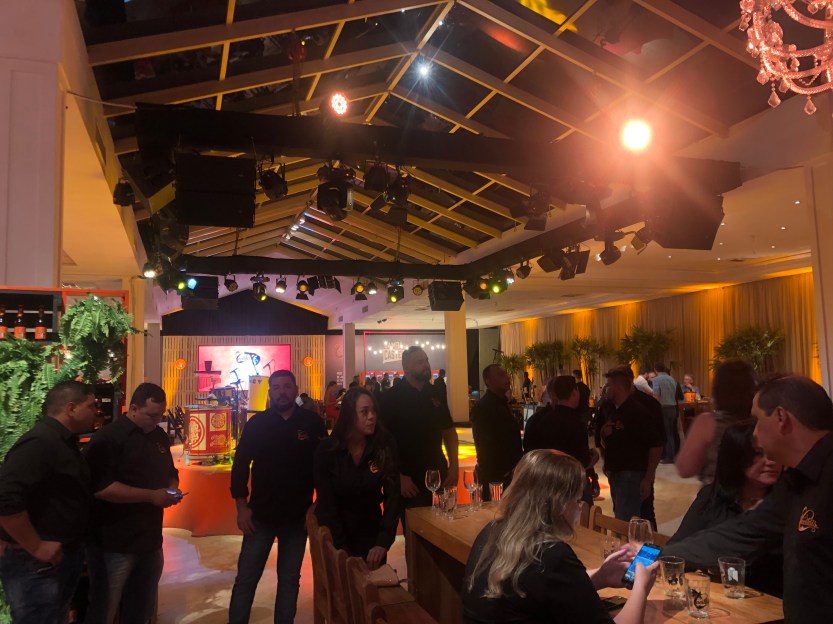 64c10c25-e53e-419c-a71a-6d8f213174d7