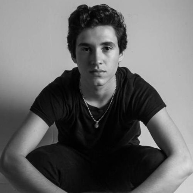 Nicolas_CÃ¢ndido_+55_Bar