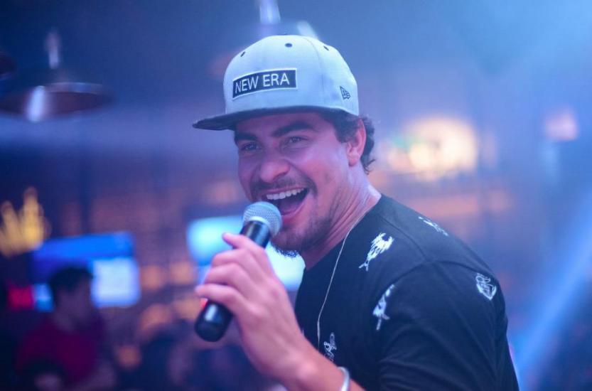 Thiago Martins_+55 Bar