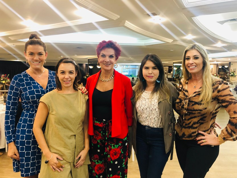 32C57099-A843-4575-BBC6-4C20984C8785