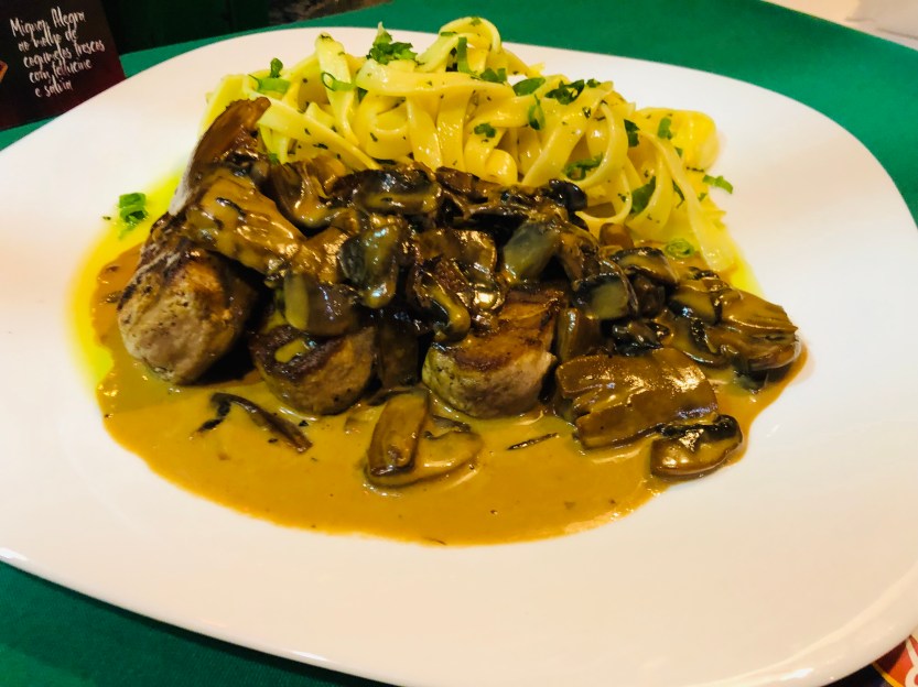 5F85551A-EAAE-42EA-BD70-89EFC06B93BE