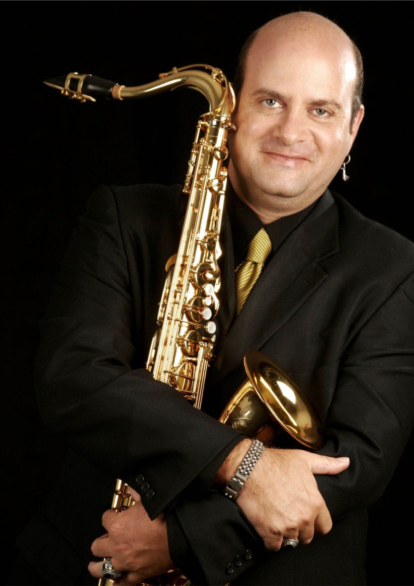 360361_878277_derico