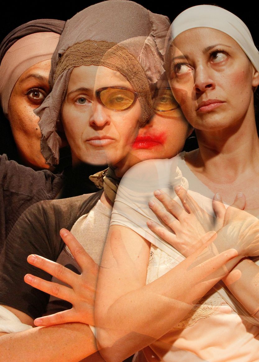 9 Foto Elenize Dezgeniski