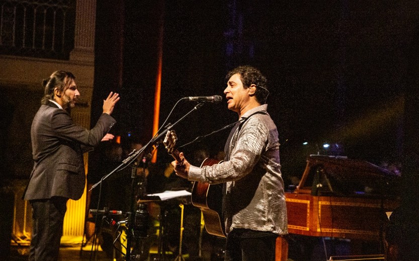 Frejat_e_o_maestro_Carlos_Prazeres_-_CrÃ©dito_-_DivulgaÃ§Ã£o_Prudential_Concerts