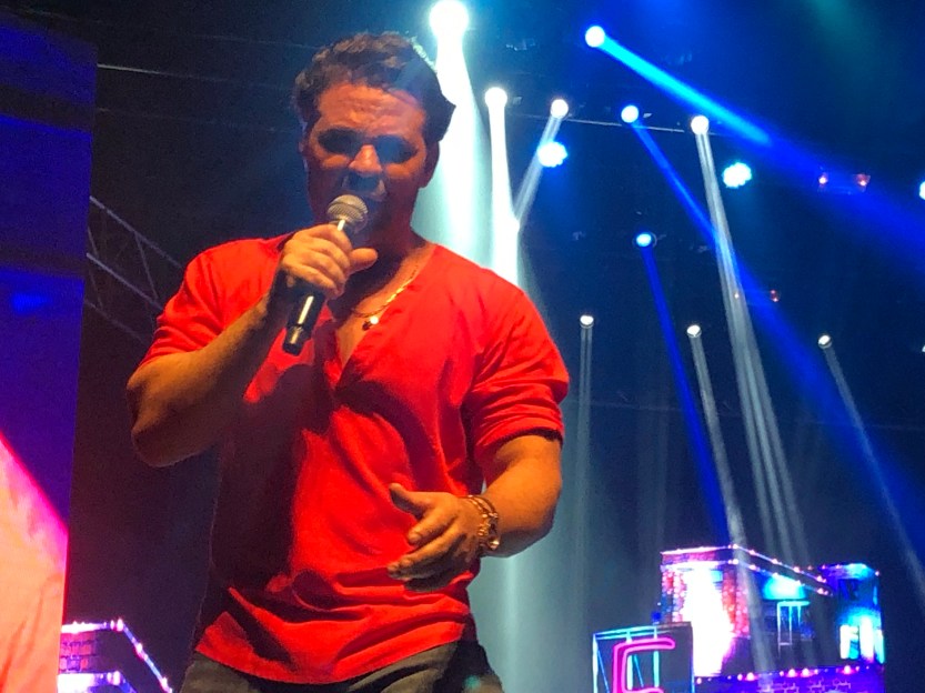 8EF57AC3-946E-48A9-9523-7E978CDECFB7