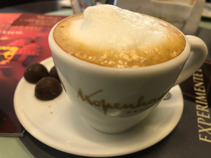 4B65732D-7C71-4751-9B64-853850E778C3