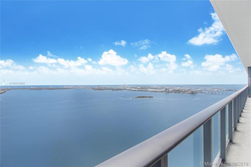 3131 NE 7th Avenue _PH5002 _2