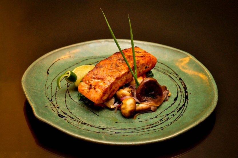 IMG_2_Salmao com legumes e cogumelos