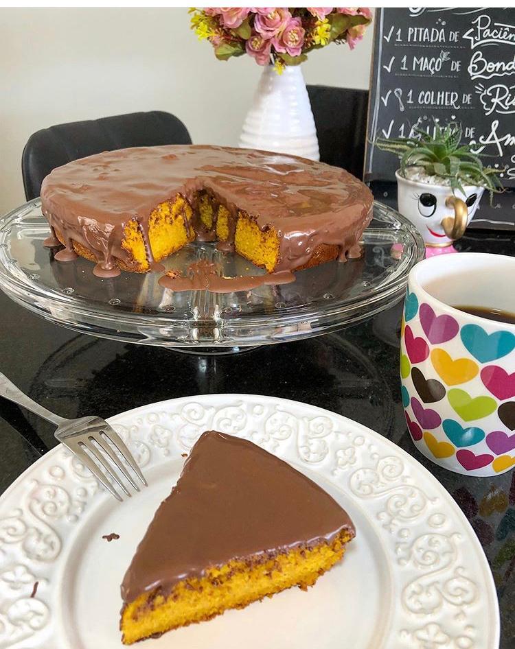 bolo de cenoura