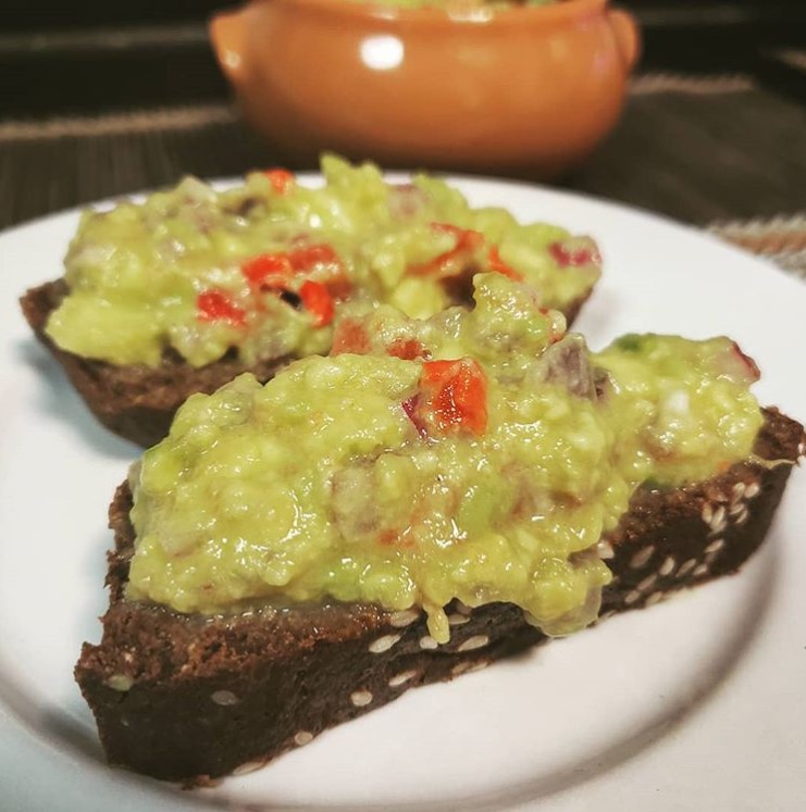 guacamole_helena_misu_divulga