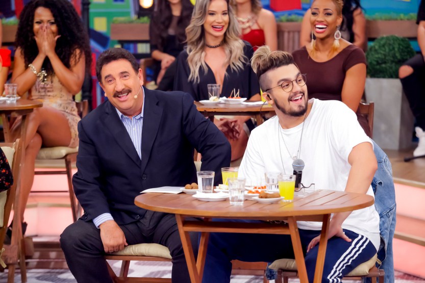 Ratinho e Luan Santana_Foto_Gabriel_Cardoso_SBT (6)