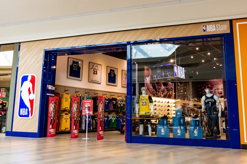 381649_943537_nbastorecuritiba.1