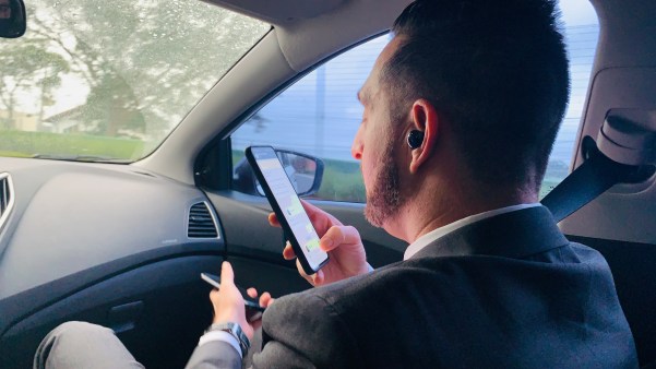 1B555A1A-C1B7-4C6B-9DCC-1EE6ED21D3EF