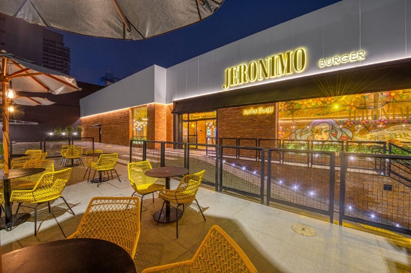 Fachada_-_Jeronimo_Burger_-_Grupo_Madero_-_Crédito_-_Gerson_Lima