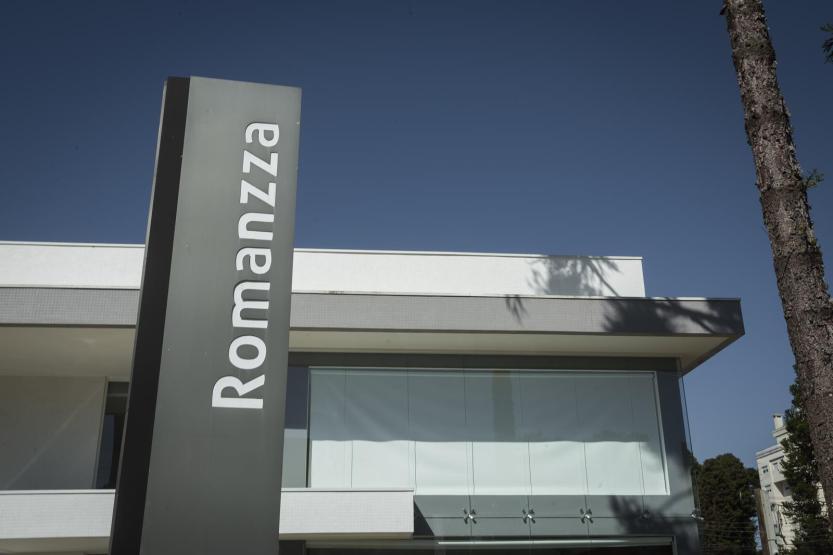 ROMANZZA (140) (Copy)