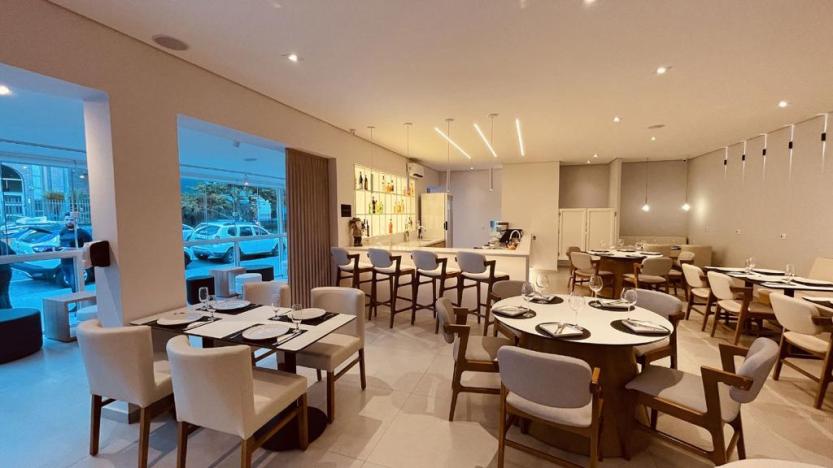 fe865b58-a716-4ee9-a708-a48f72458984