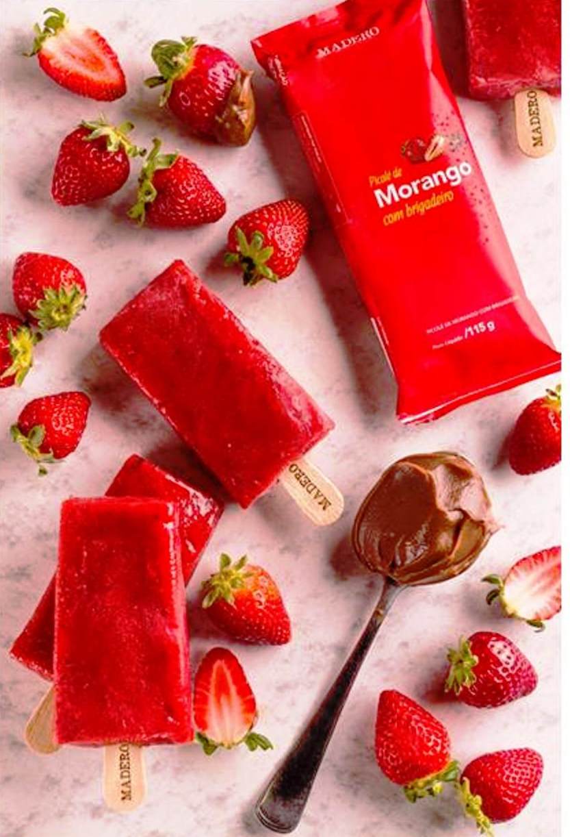 Gelato Morango com Brigadeiro