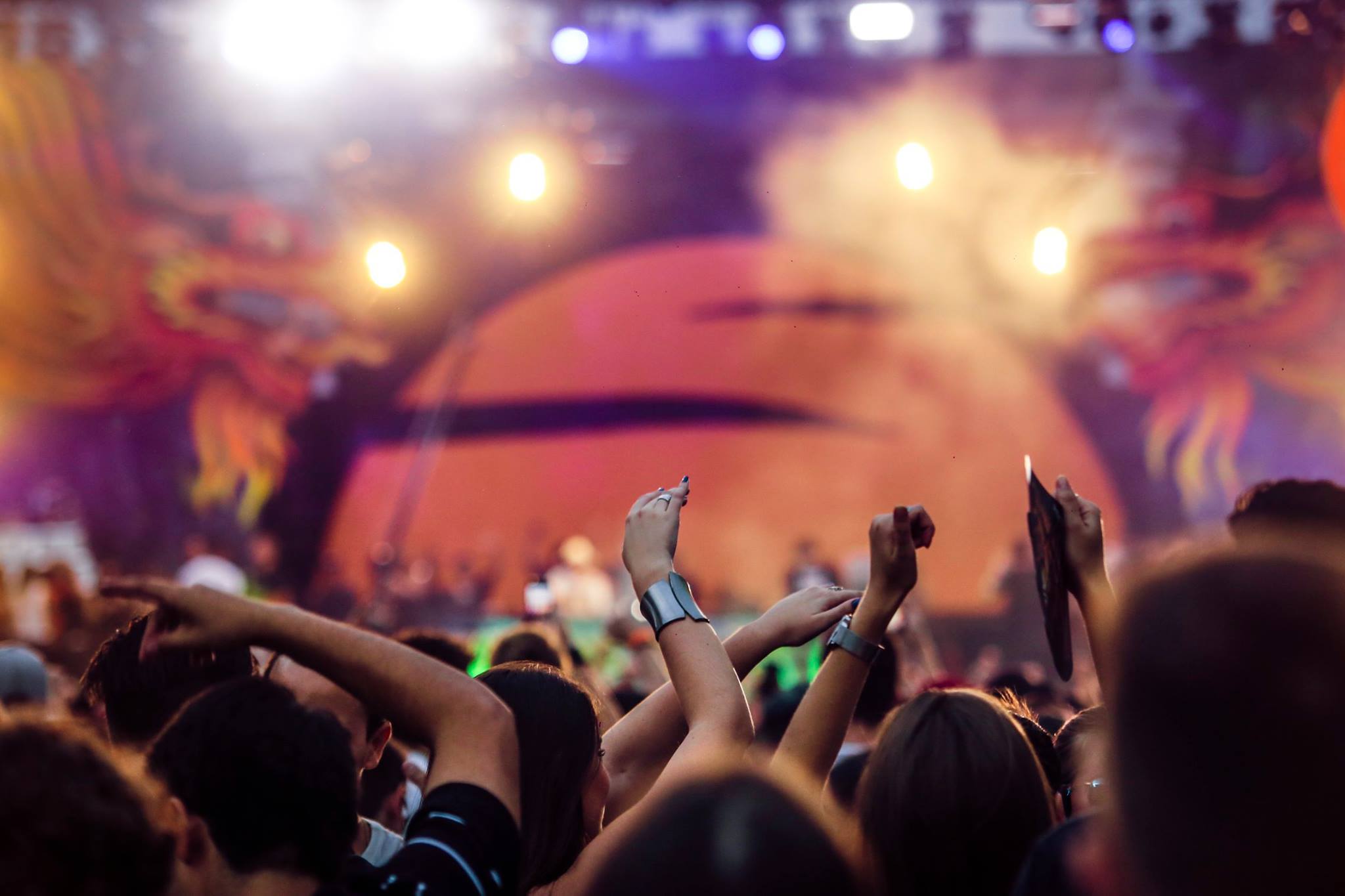 WARUNGDAYFESTIVAL_CROWDED