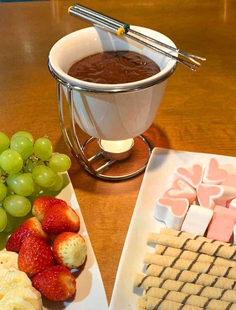 FONDUE_DE_CHOCOLATE__-_CRÉDITO_Tati_Guerra
