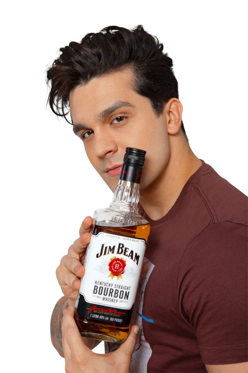 411281_1026171_220617_jb2_0772_fin_6m