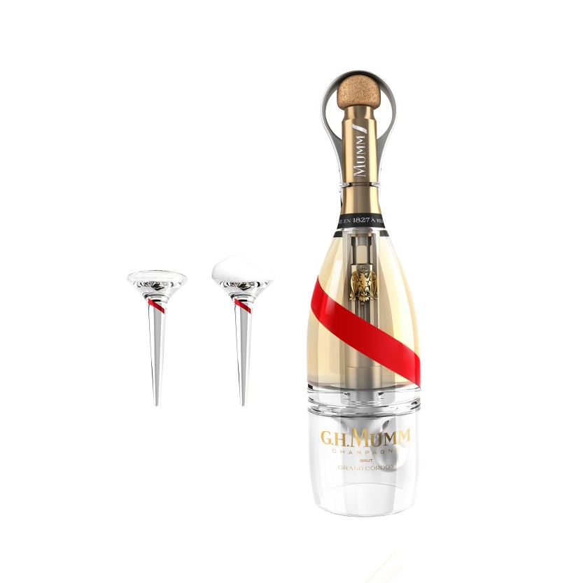 OriginalSizeJPEG-Mumm-Stellar-Btl-and-2-glasses