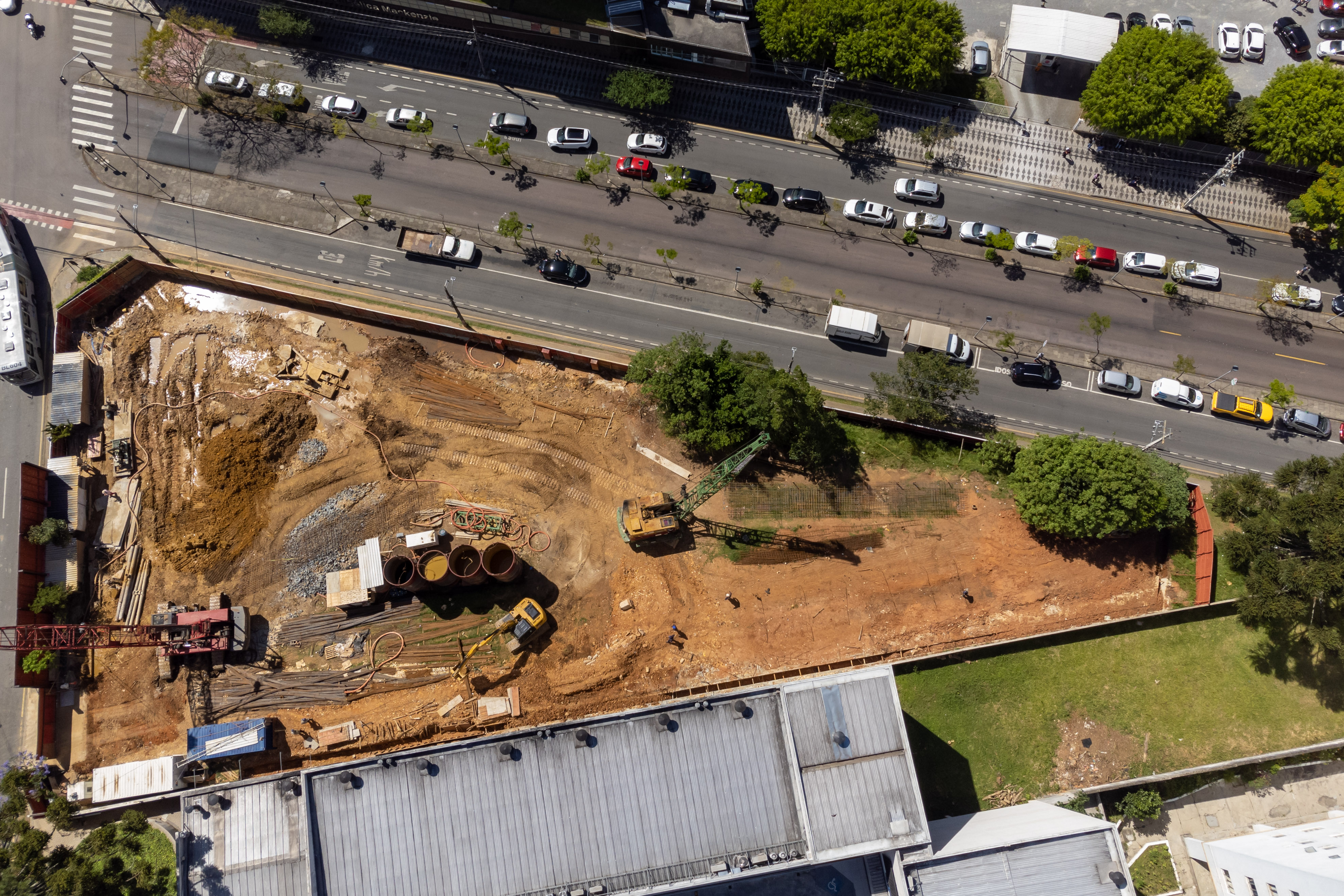 Predio-mais-alto-de-Curitiba-comeca-a-ser-construido--1-