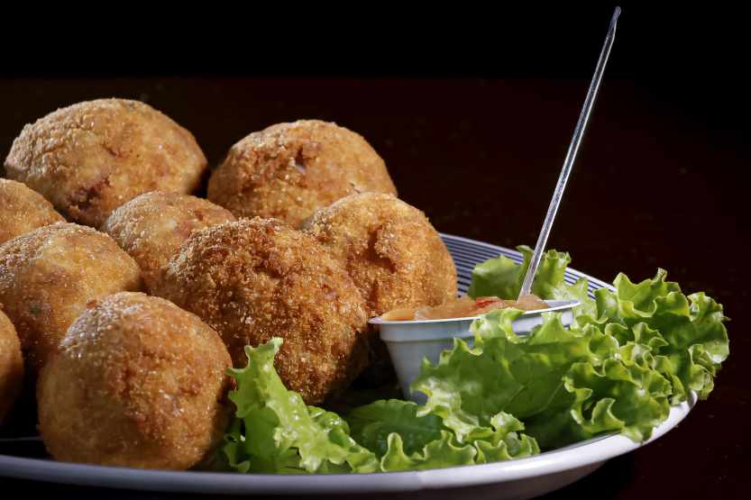 Boteko do Tico Bolinho de Kielbasa Foto Carlos Poly
