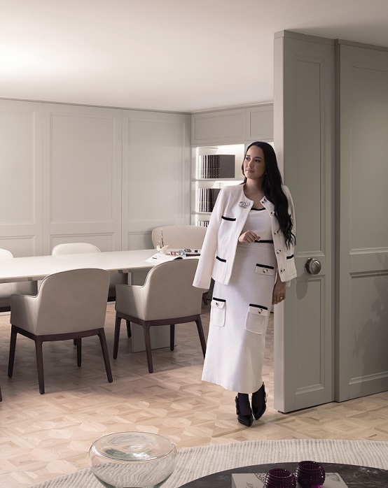 Bruna_Mokfa_-_Mostra_Artefacto_D&amp;D_-_CrÃ©dito_MCA_Estudio_(2)