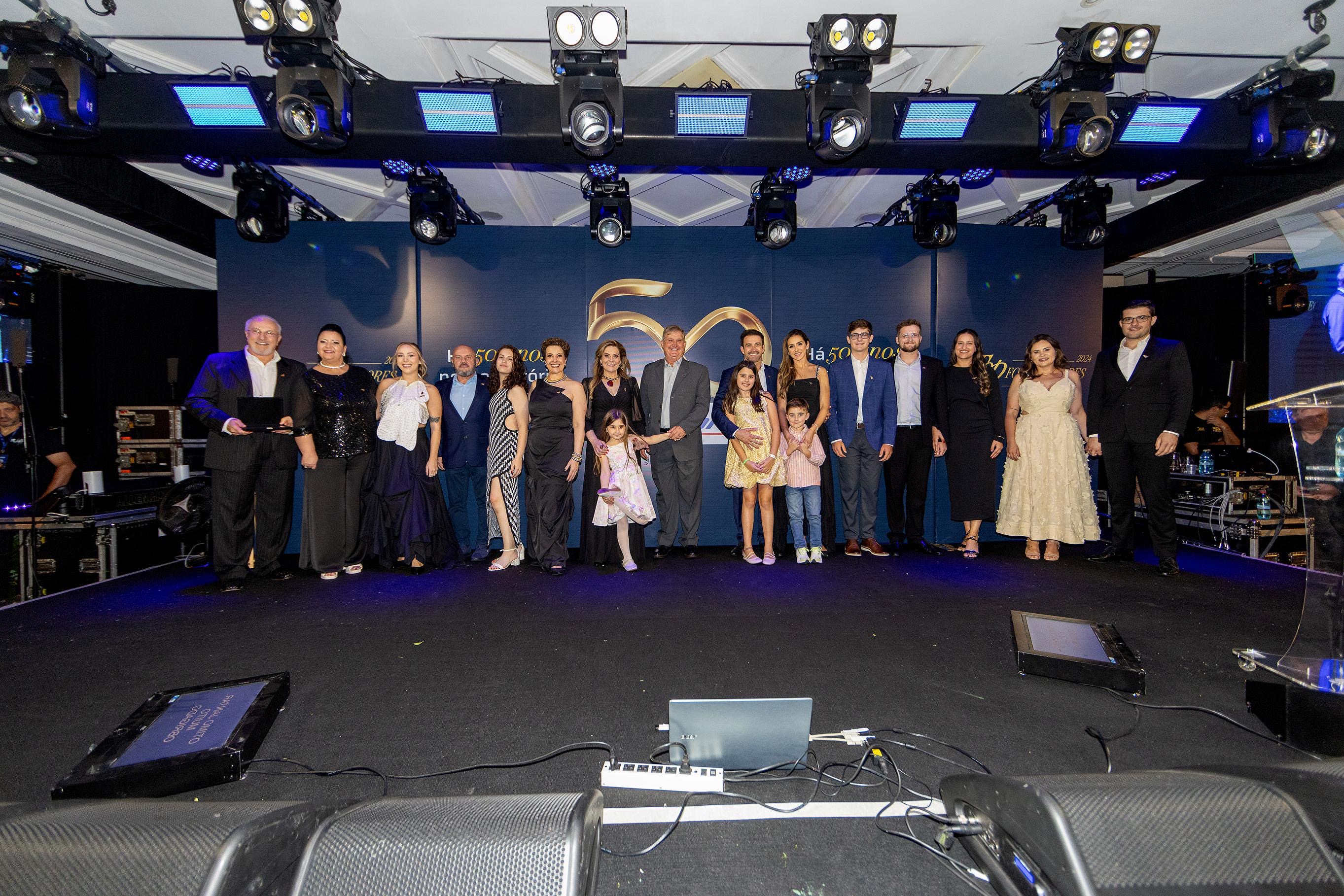 eed7bcb6-8b27-4010-a374-7dd8d184d840